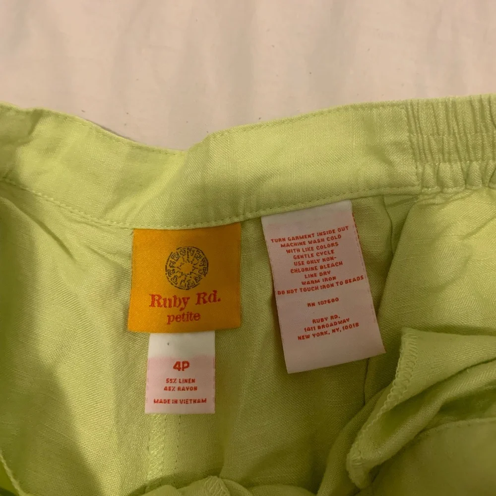 Ruby Rd. Linen suit - Picture 6 of 7